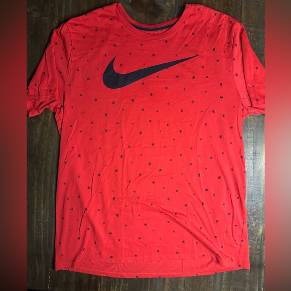 NWOT Nike Men's Red Tee with Black Logo Dry Fit - XL - Picture 1 of 6